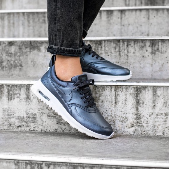 Nike Shoes - ⚡️SALE⚡️NWOB Nike Air Max Thea SE Premium Metallic